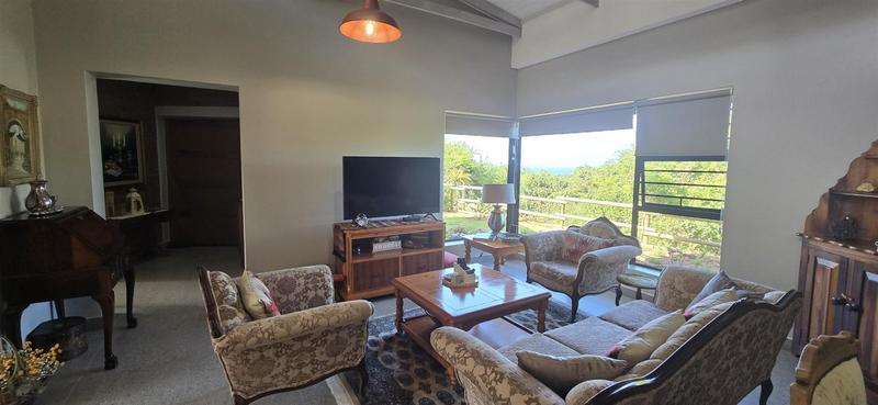 3 Bedroom Property for Sale in Outeniqua Strand Western Cape